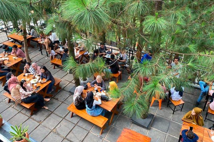 PT. Teguh Indojaya: Tempat Hiburan Cilacap yang Selalu Menyala